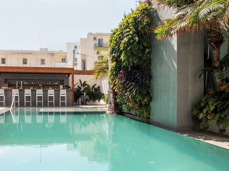 Manousos City Hotel 8