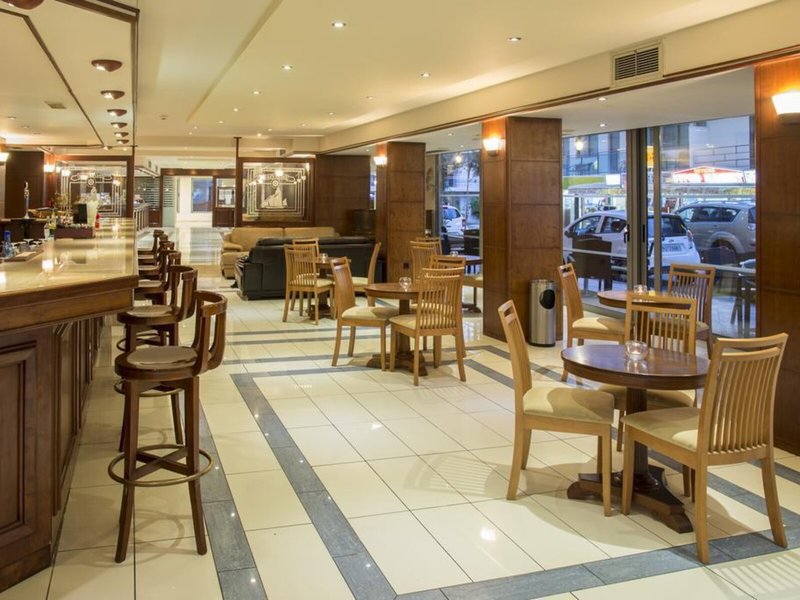 Manousos City Hotel 11