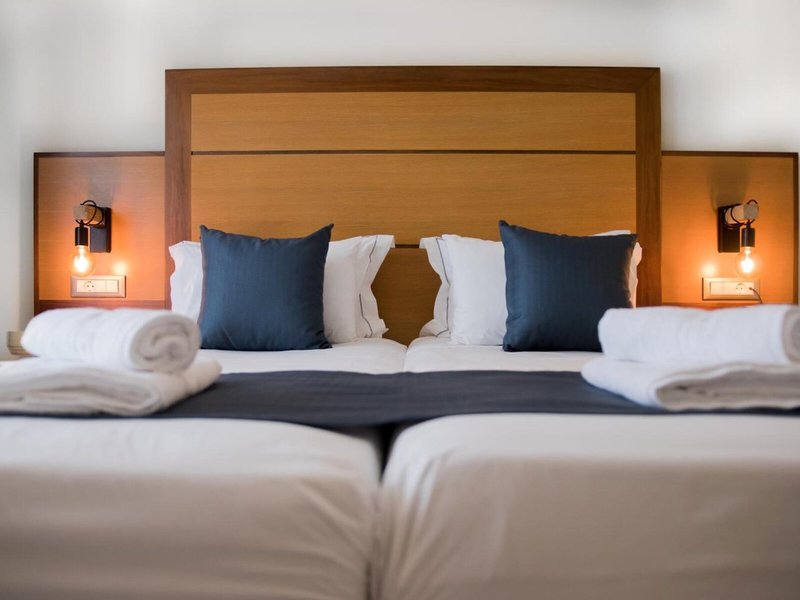 Manousos City Hotel 27