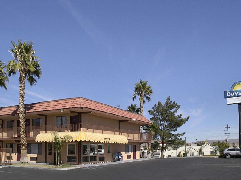 Days Inn by Wyndham Barstow