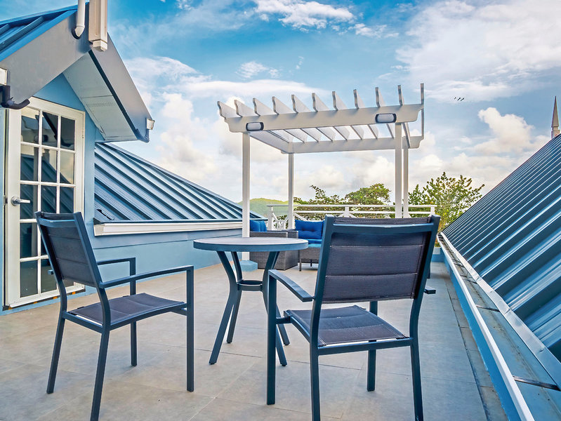 Manta Lodge Hotel and Dive Centre 15