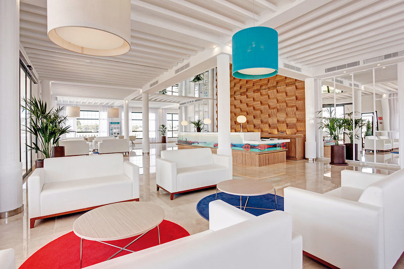 Grupotel Mar de Menorca 13