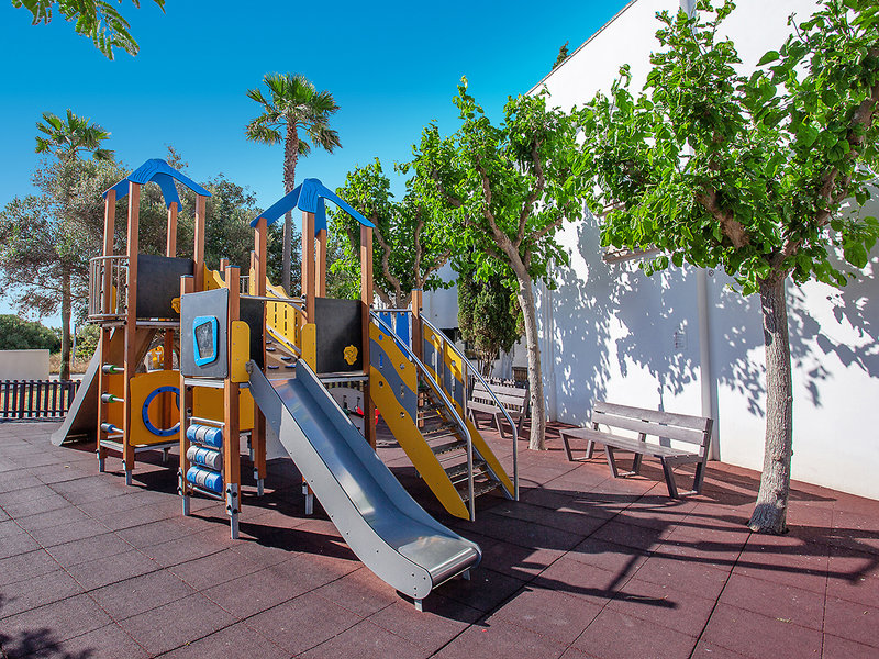 Grupotel Mar de Menorca 8