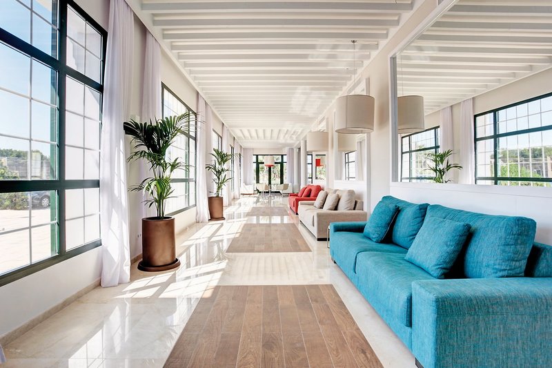 Grupotel Mar de Menorca 12