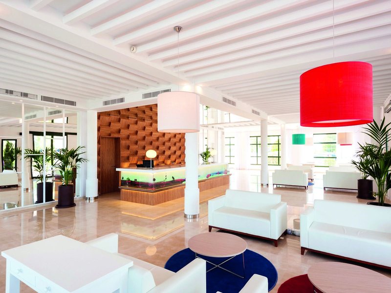 Grupotel Mar de Menorca 8