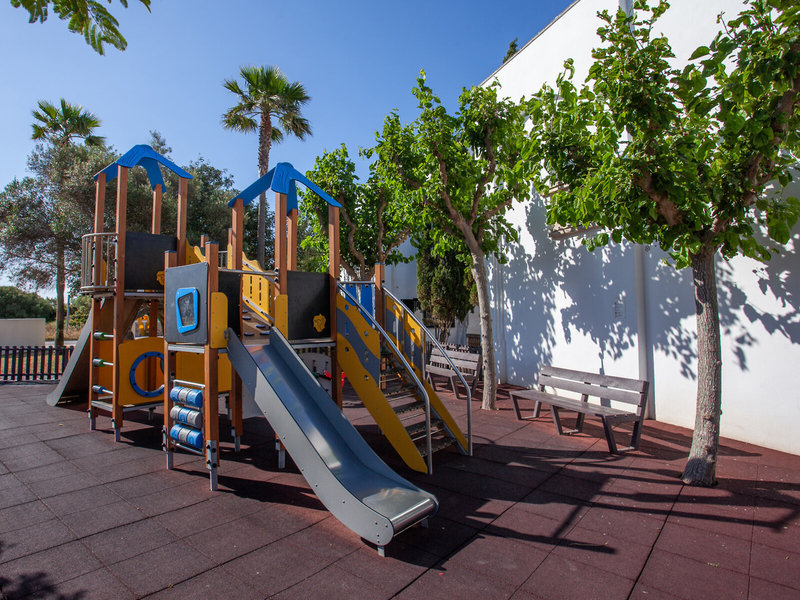 Grupotel Mar de Menorca 18