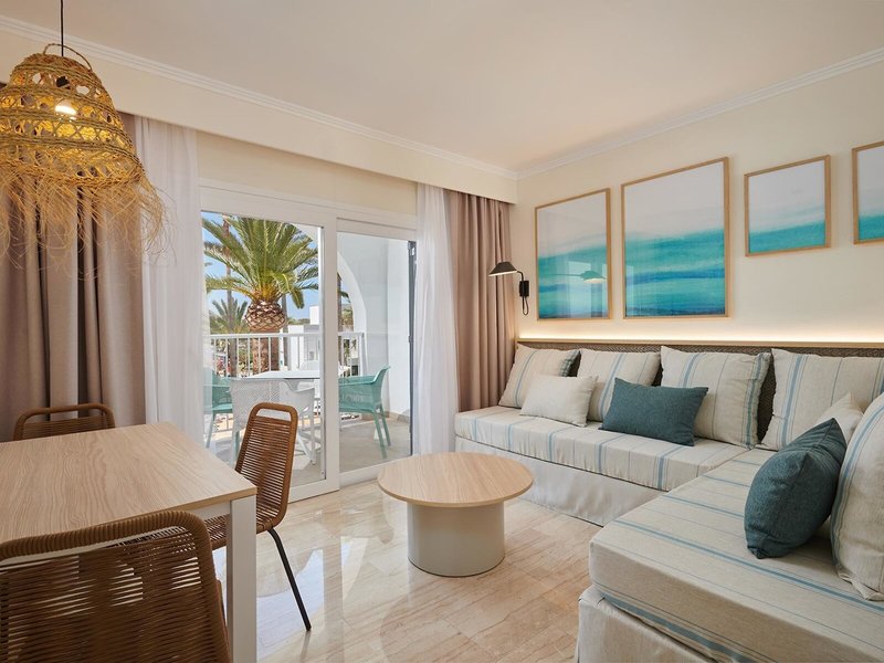 Grupotel Mar de Menorca 21