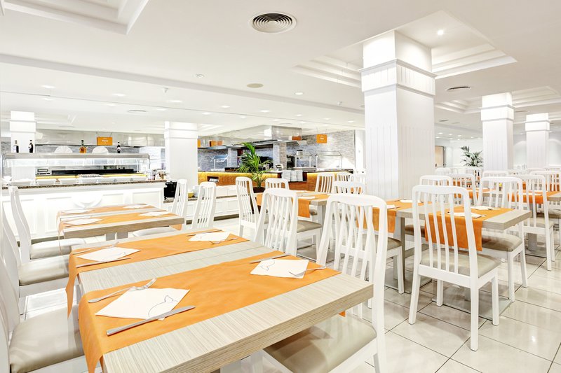 Grupotel Mar de Menorca 15