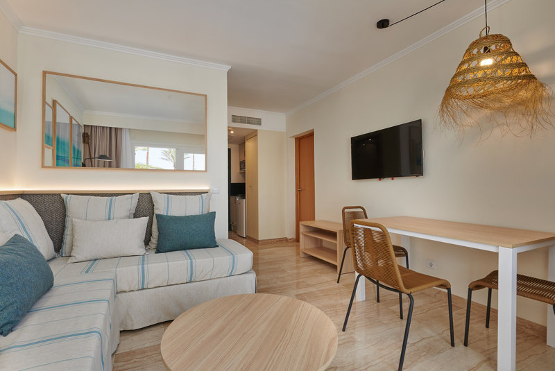 Grupotel Mar de Menorca 7