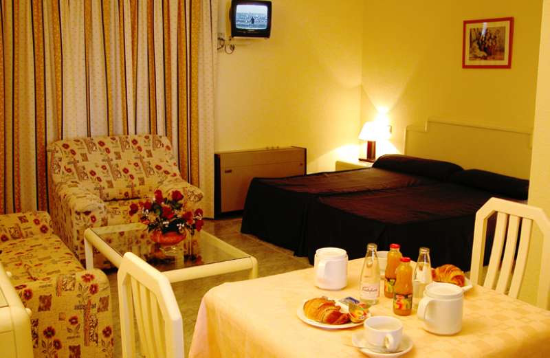 Marbella Inn 15