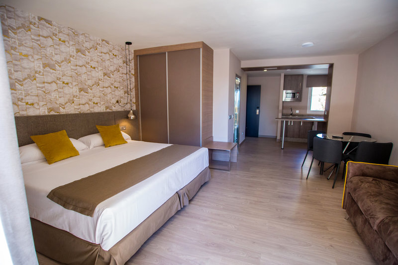 Marbella Inn 22