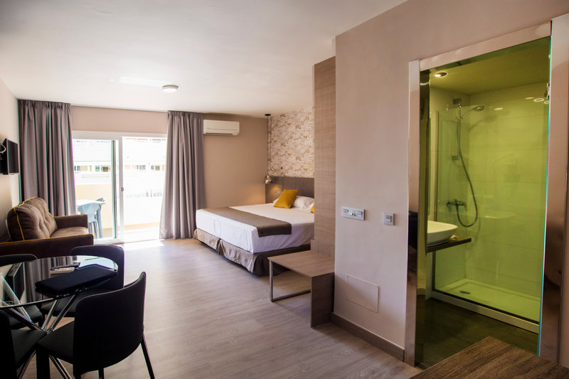 Marbella Inn 23