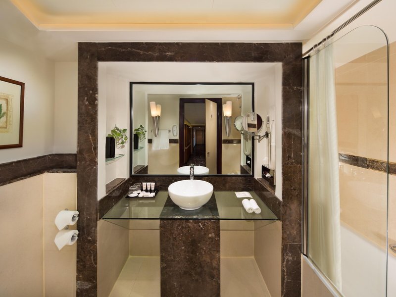Marco Polo Hotel 24
