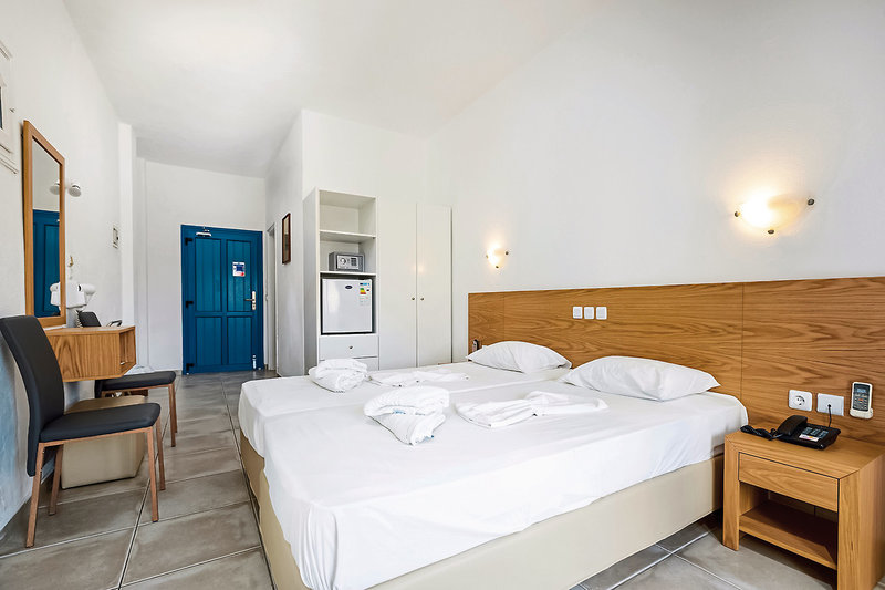 Marcos Beach Hotel 8