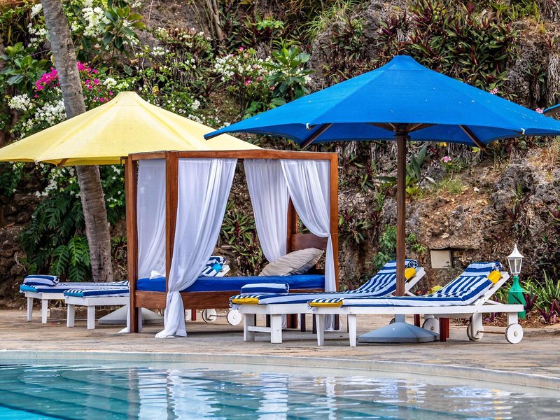 PrideInn Flamingo Beach Resort  20