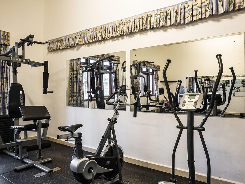 PrideInn Flamingo Beach Resort  31