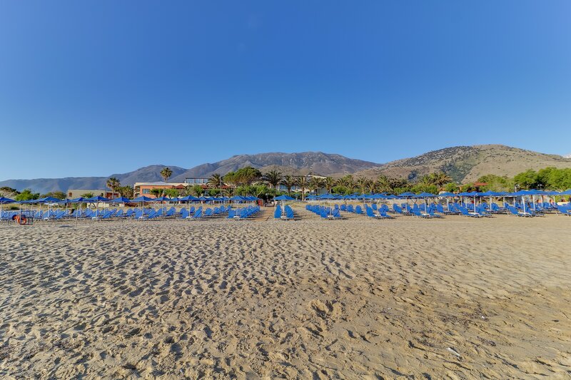 Mare Monte Beach 8