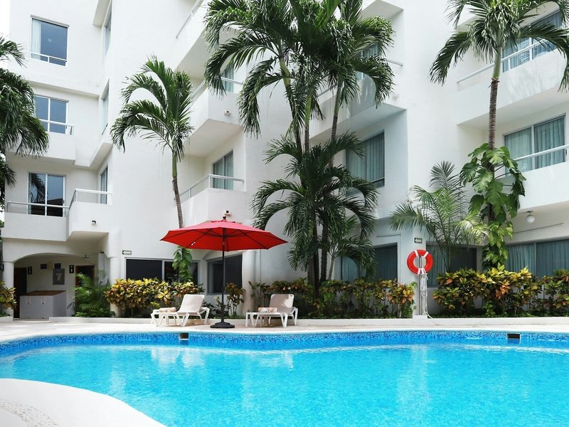 Hotel Adhara Express 1
