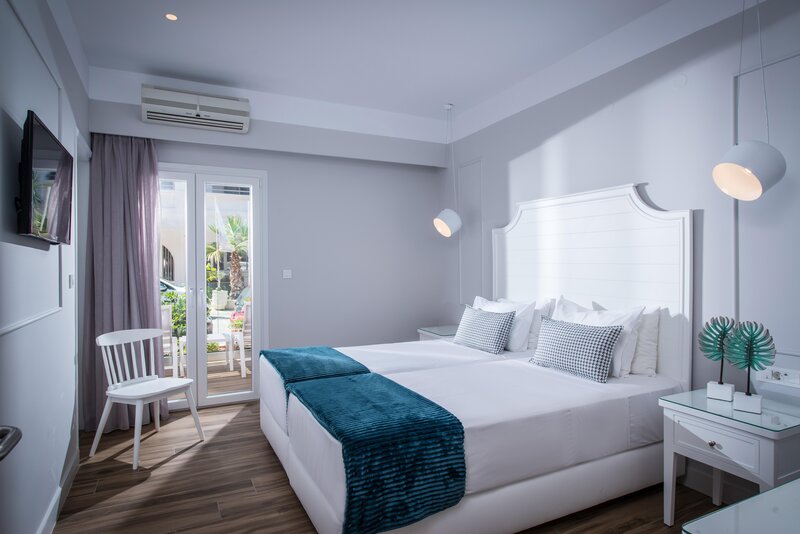 Mari Kristin Beach Hotel 38