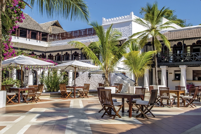 Serena Beach Resort & Spa 7