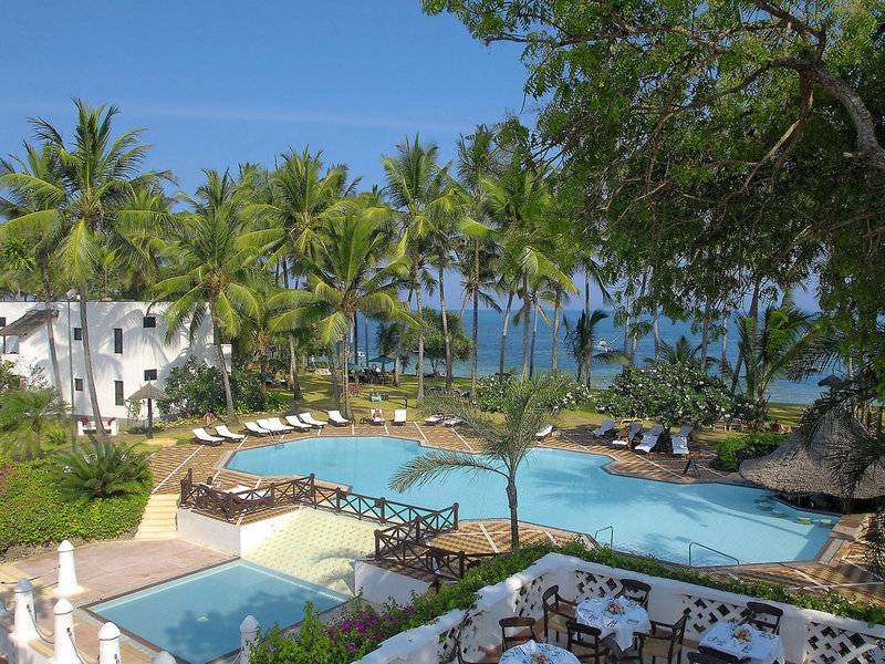 Serena Beach Resort & Spa 1