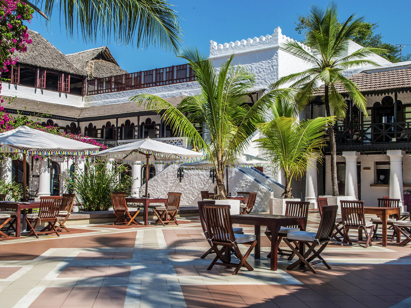Serena Beach Resort & Spa 12