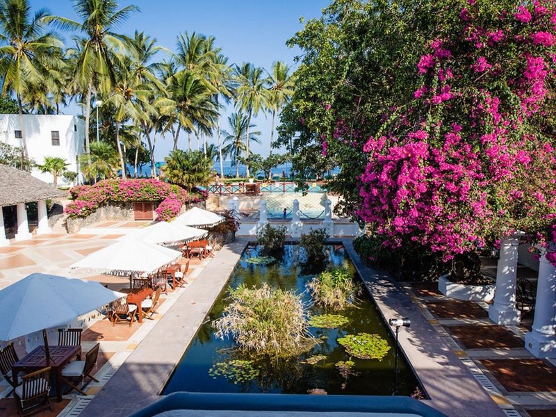 Serena Beach Resort & Spa 30