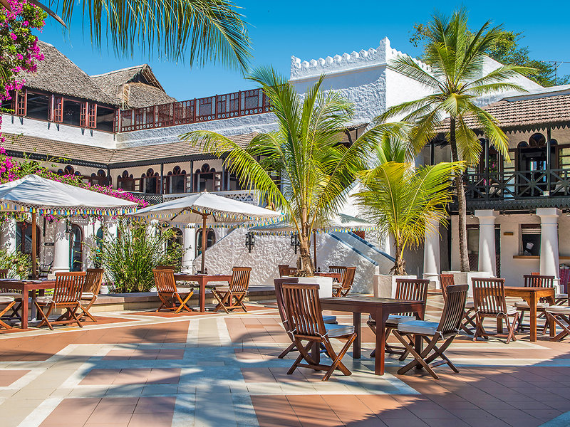 Serena Beach Resort & Spa 2