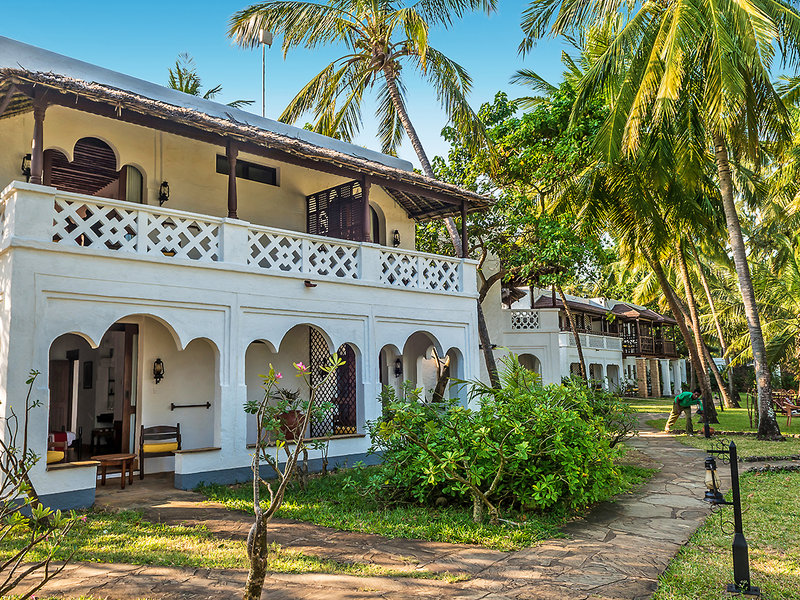 Serena Beach Resort & Spa 8