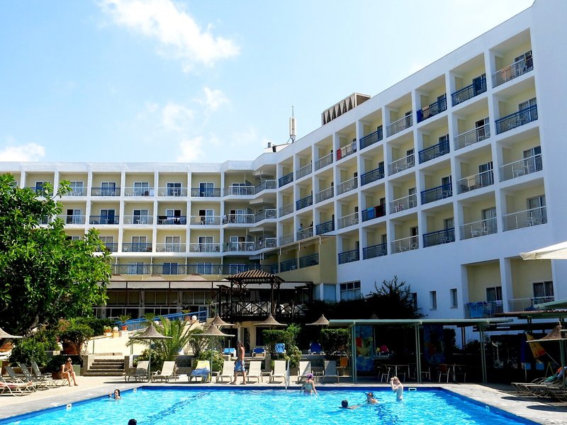 Marina 5 - Exterior