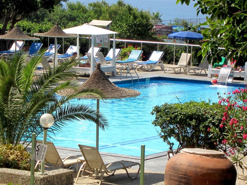 Marina 16 - Outdoor Pool