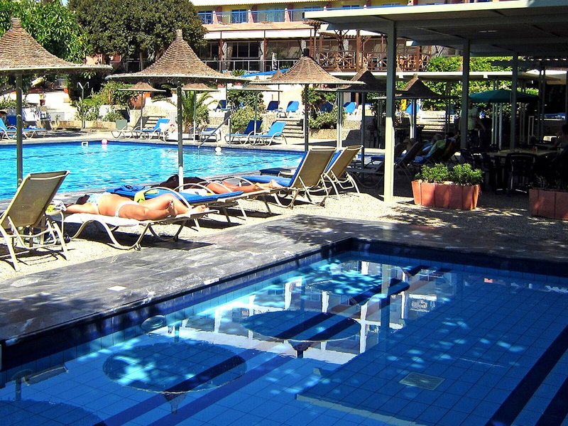 Marina 18 - Outdoor Pool