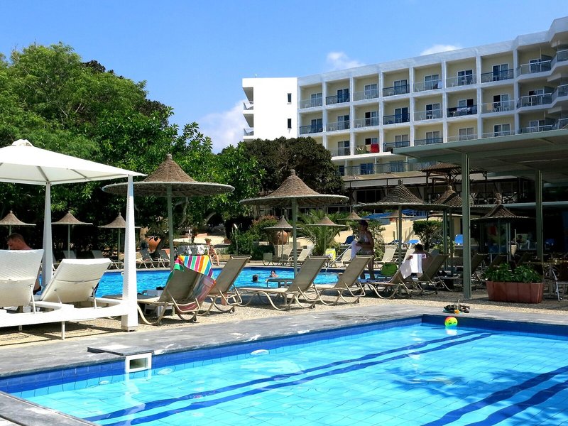Marina 21 - Outdoor Pool