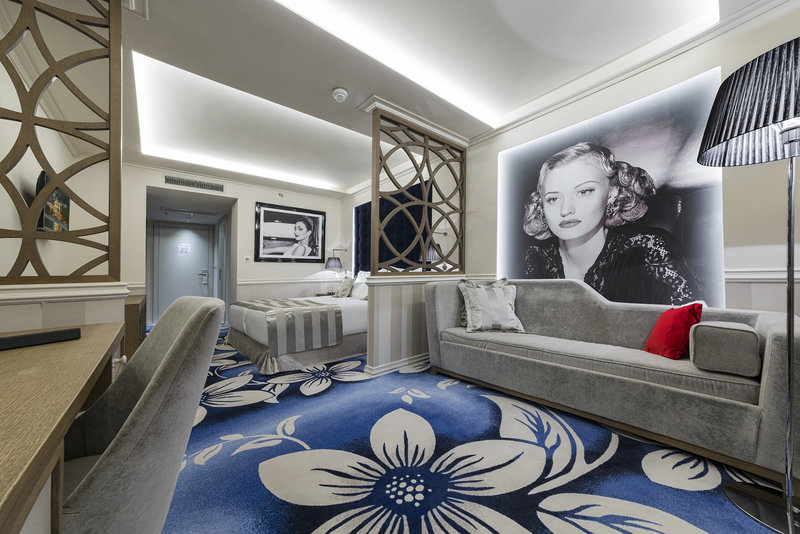 Grand Hotel Slavia 10