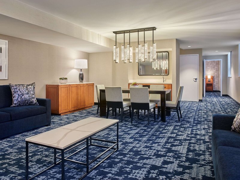 Embassy Suites Washington D.C. Convention Center 8