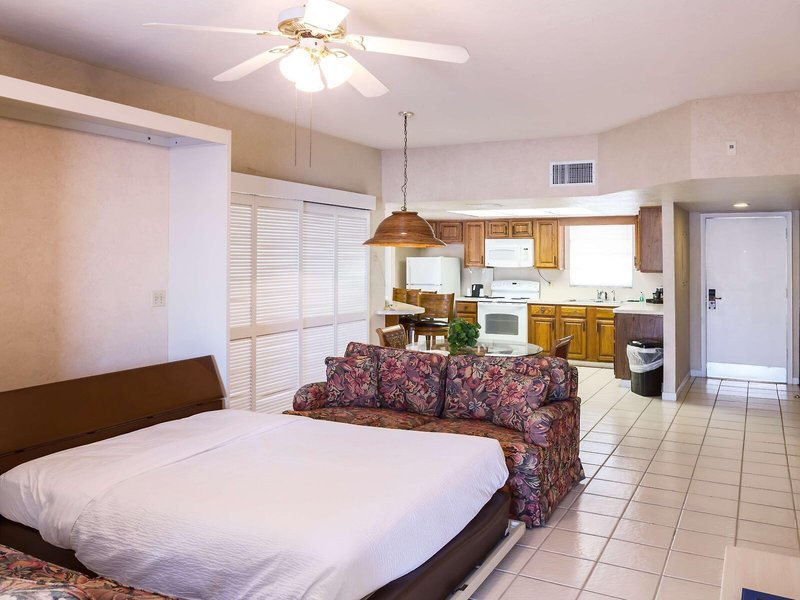 Marina del Mar Resort & Marina 40