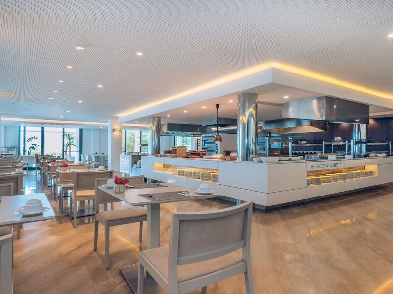 Iberostar Waves Cala Millor 15