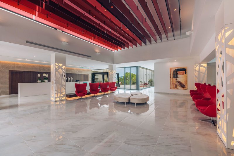 Iberostar Waves Cala Millor 18