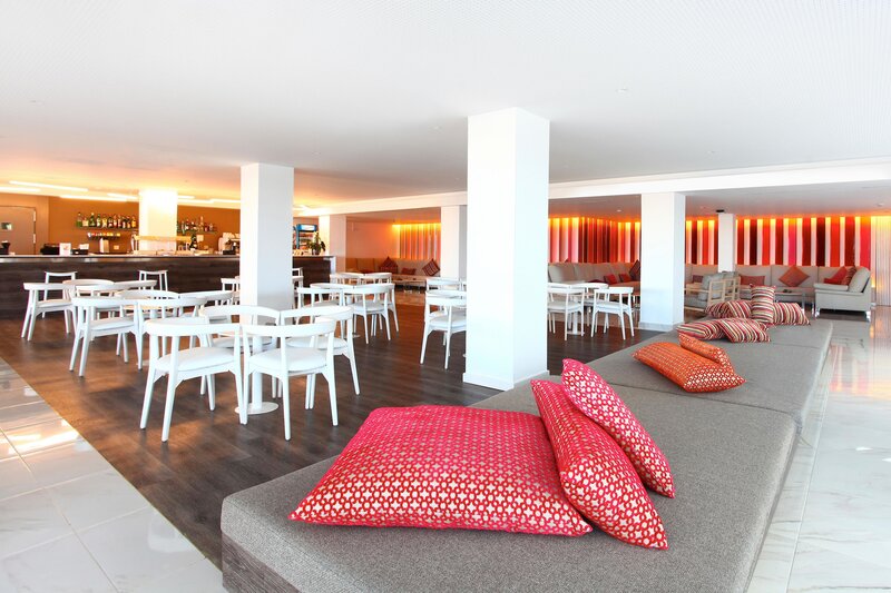 Iberostar Waves Cala Millor 15