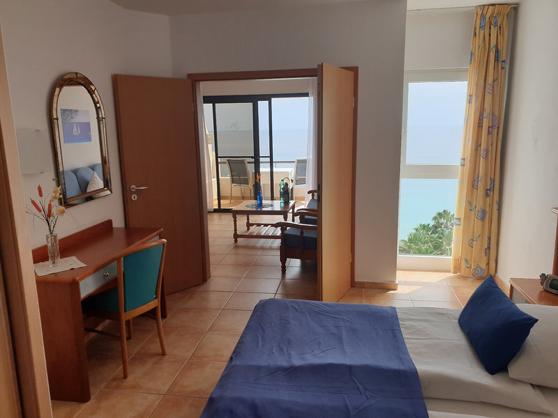 Marina Playa Suites 6