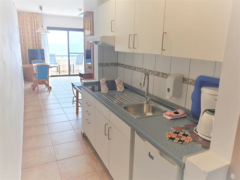 Marina Playa Suites 7