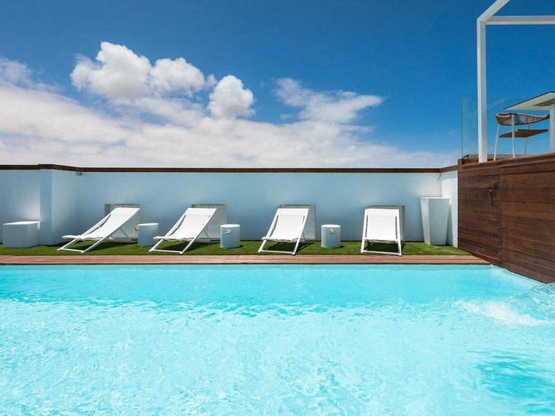 Laif Hotel 9
