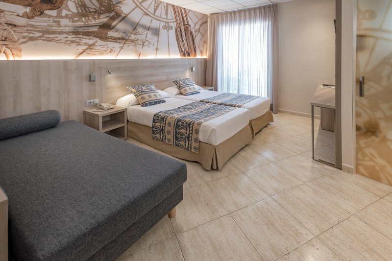 Hotel GHT Marítim 9