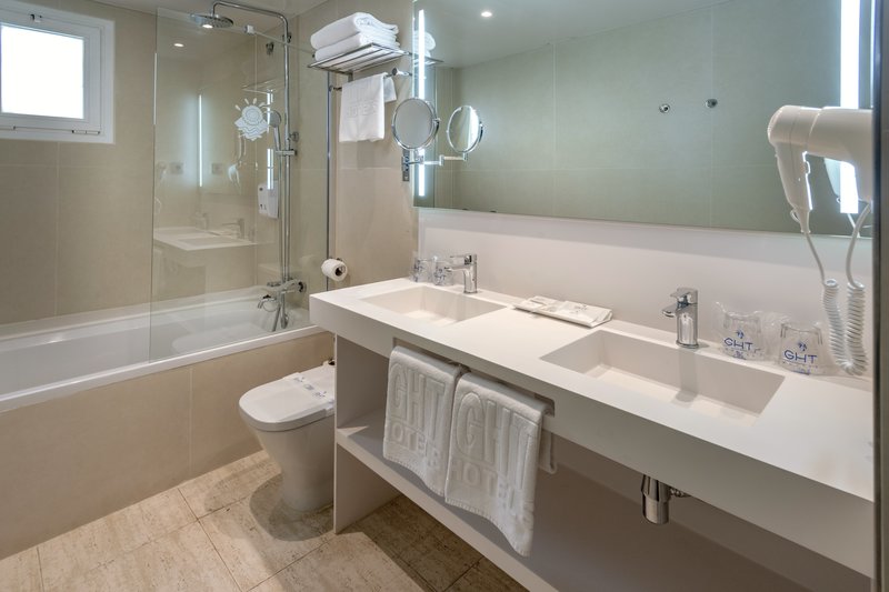 Hotel GHT Marítim 17