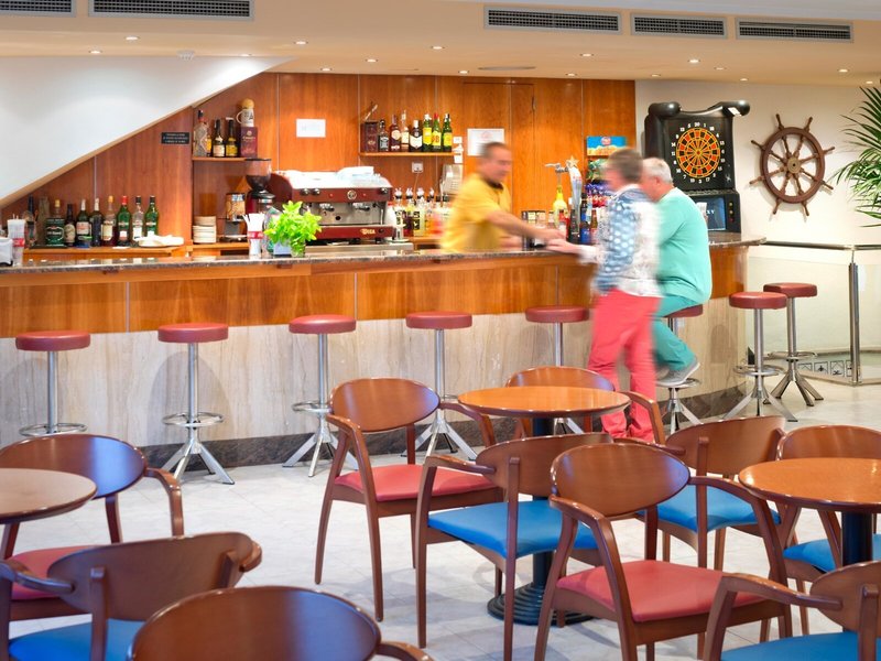 Hotel GHT Marítim 26