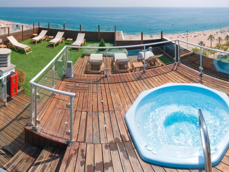 Hotel GHT Marítim 39