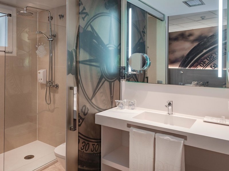 Hotel GHT Marítim 49