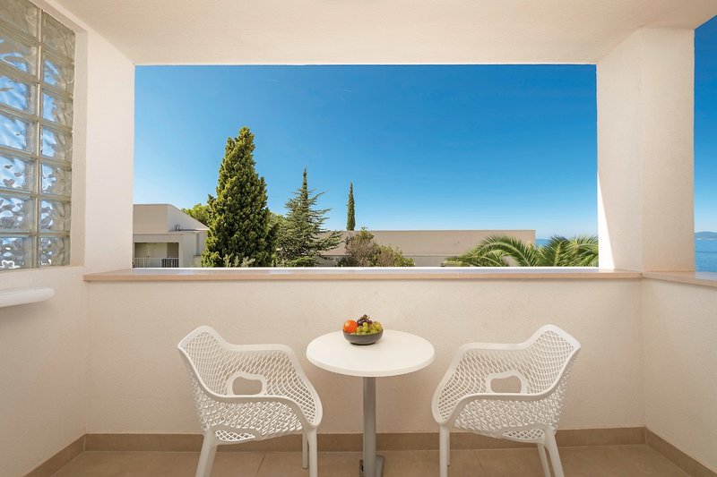 Medora Auri Family Beach Resort 14