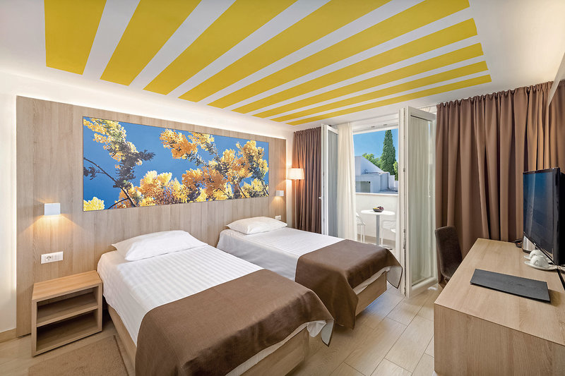 Medora Auri Family Beach Resort 18