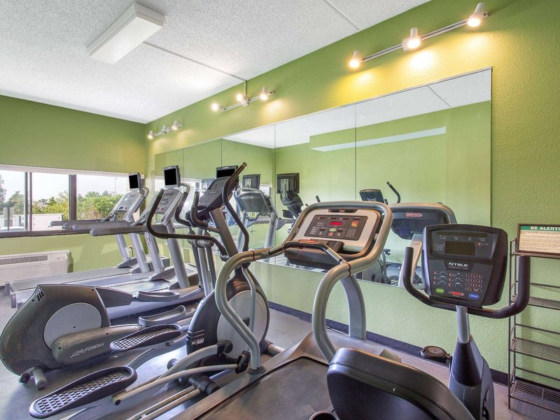 Days Inn by Wyndham Absecon Atlantic City Area 12